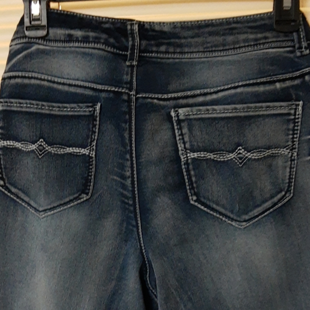 Jeans - Picture 3 of 3